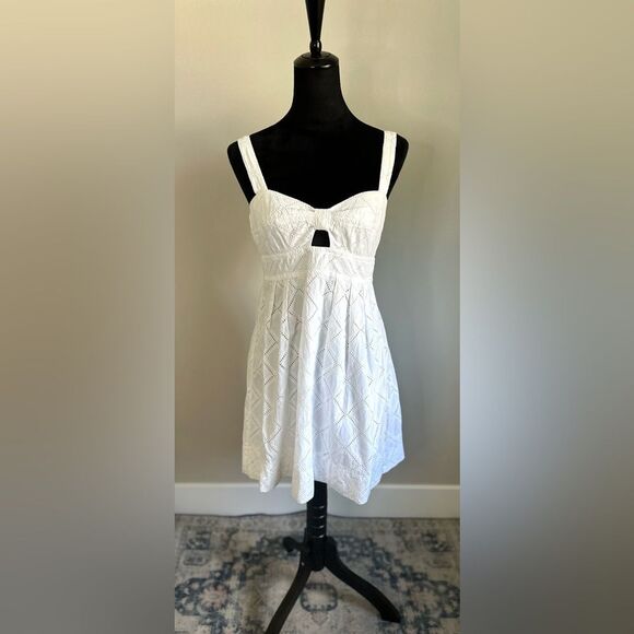 Trina Turk Women's Cut Trellis Lucia Eyelet Lace Short Tank Sun Dress Size 8 - Picture 1 of 9